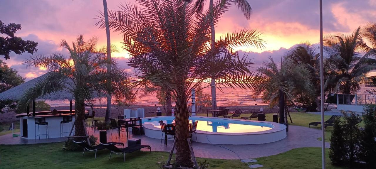 Beachfront Pool Villa And Apartment Ко Чанг Экстерьер фото