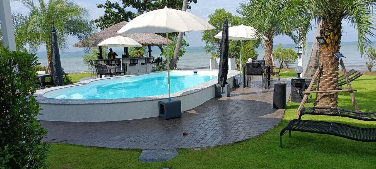 Beachfront Pool Villa And Apartment Ко Чанг Экстерьер фото